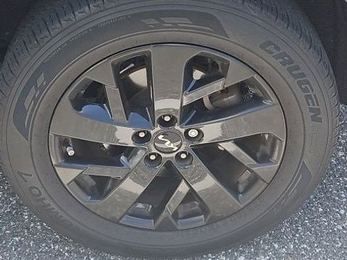 Used 2022 Kia Sorento S w/ Panoramic Sunroof Package AWD/4WD image 6