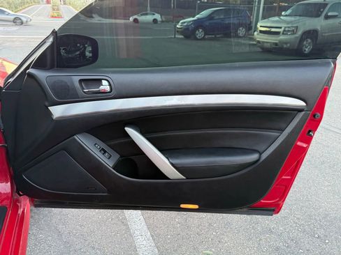 Used 2013 INFINITI G37 x Coupe w/ Premium Pkg image 21