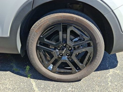 Used 2024 Kia Telluride SX X-Line AWD/4WD image 7