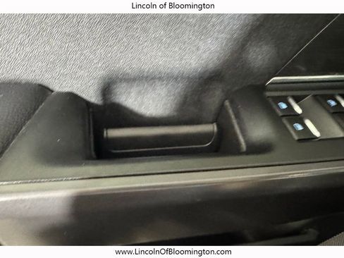 Used 2025 Ford F150 Lariat AWD/4WD image 42