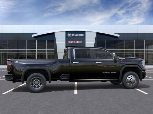 New 2026 GMC Sierra 3500 Denali w/ Denali Reserve Package AWD/4WD image 29