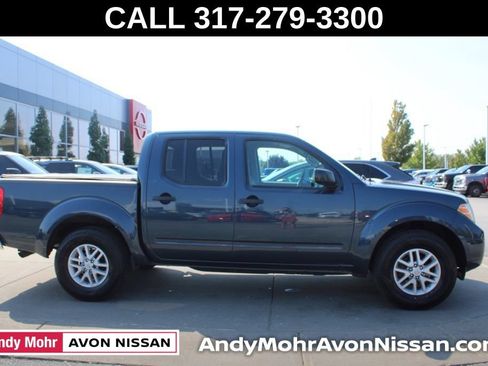 Used 2016 Nissan Frontier SV w/ SV Value Truck Package RWD image 6