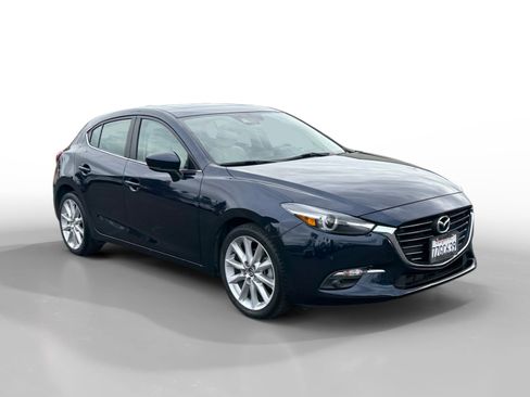 Used 2017 MAZDA MAZDA3 Grand Touring w/ Premium Equipment Package image 7