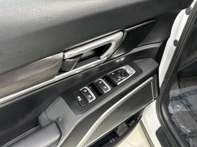 Used 2023 Kia Telluride S AWD/4WD image 12