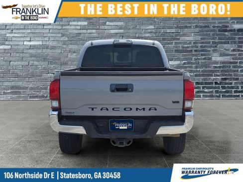 Used 2019 Toyota Tacoma SR5 RWD image 4