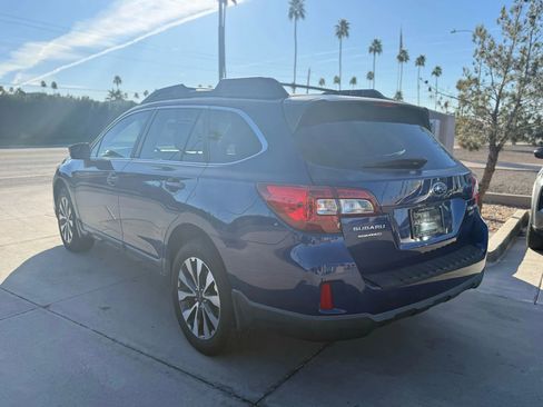 Used 2015 Subaru Outback 2.5i Limited w/ Popular Package #4 image 7