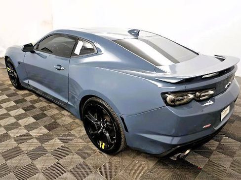 Used 2019 Chevrolet Camaro SS RWD image 5