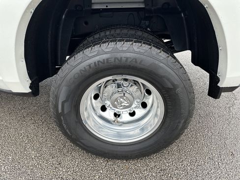 Used 2021 RAM 3500 Limited image 21