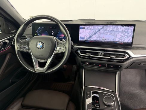 Used 2024 BMW 430i Convertible w/ Premium Package RWD image 28