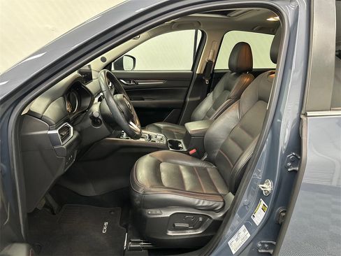 Used 2021 MAZDA CX-5 Carbon Edition image 9