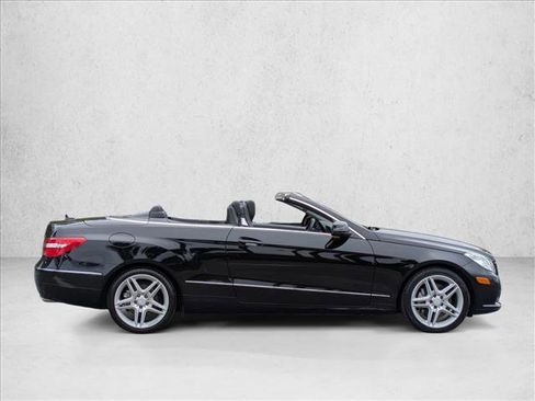 Used 2011 Mercedes-Benz E 350 Cabriolet image 4