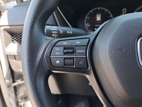 Used 2023 Honda CR-V EX image 17