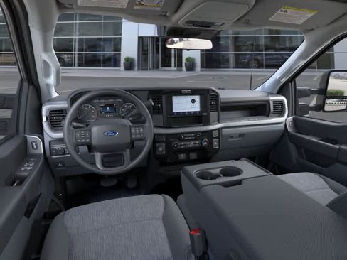 New 2026 Ford F250 XL AWD/4WD image 9