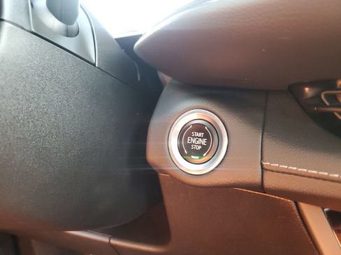Used 2023 Buick Envision Avenir AWD/4WD image 25