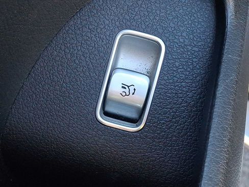 Used 2020 Mercedes-Benz GLS 580 4MATIC image 25
