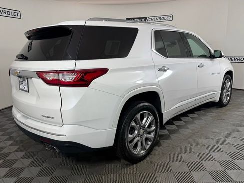 Used 2021 Chevrolet Traverse Premier w/ LPO, Floor Liner Package AWD/4WD image 6