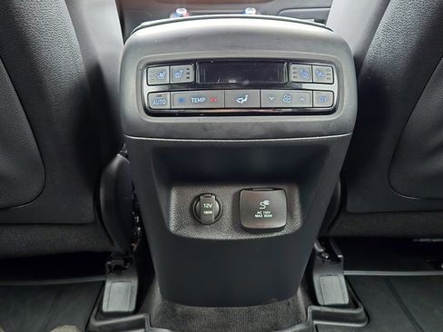 Certified 2025 Hyundai Palisade Calligraphy image 15