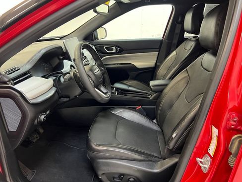 Used 2023 Jeep Compass Limited AWD/4WD image 15