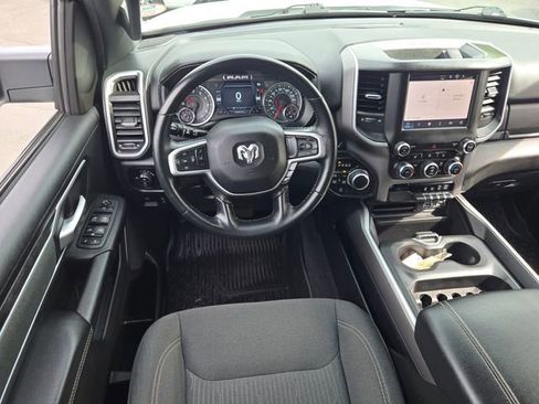 Used 2022 RAM 1500 Big Horn AWD/4WD image 17