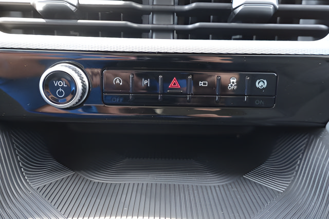 New 2026 Ford Explorer Active AWD/4WD image 15