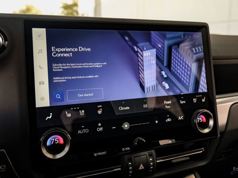 Used 2025 Lexus GX 550 w/ Accessory Package (Z1) image 74