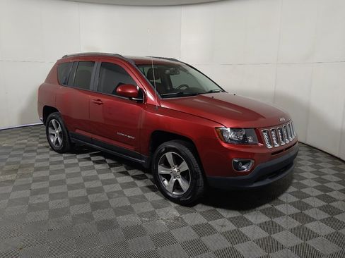 Used 2016 Jeep Compass High Altitude AWD/4WD image 13