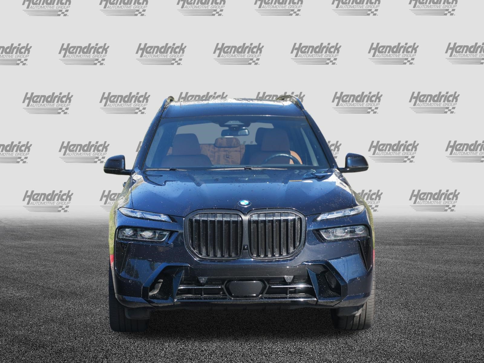 Certified 2024 BMW X7 xDrive40i w/ M Sport Package AWD/4WD image 3