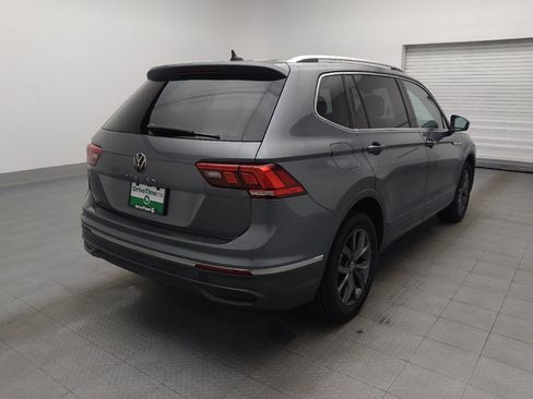 Used 2022 Volkswagen Tiguan SE FWD image 9