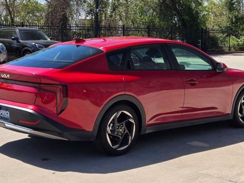 Used 2025 Kia K4 EX FWD image 5