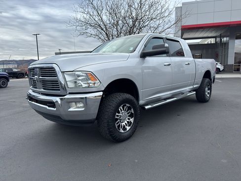 Used 2011 RAM 2500 Laramie w/ Cold Weather Group image 5