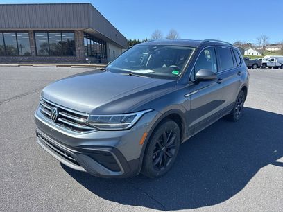 Used 2023 Volkswagen Tiguan SE