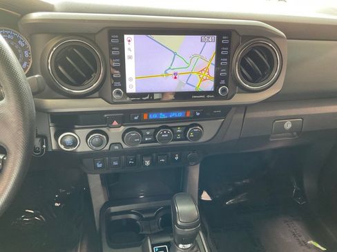 Used 2021 Toyota Tacoma TRD Pro AWD/4WD image 15