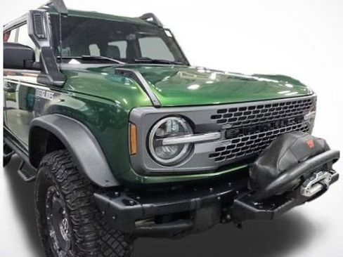 Used 2024 Ford Bronco Everglades image 49