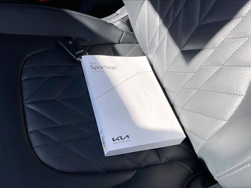 Used 2024 Kia Sportage X-Line w/ X-Line Premium Package image 12