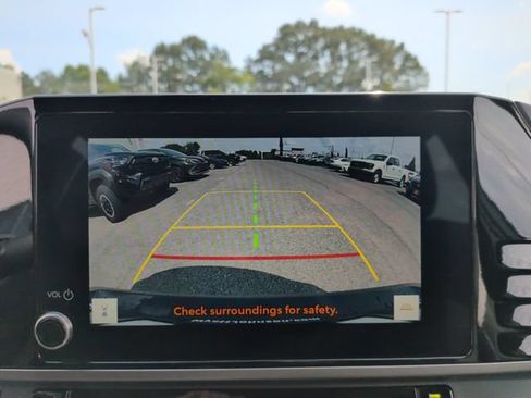 Used 2026 Toyota Camry SE FWD image 21