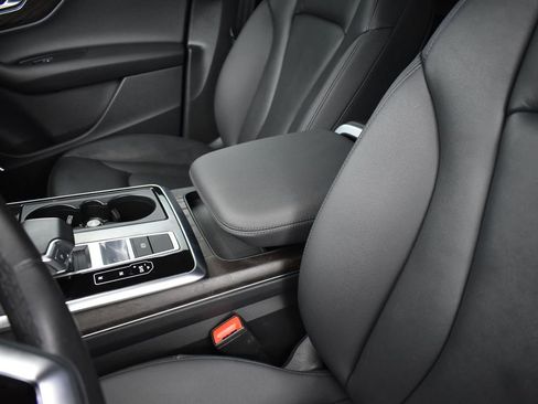 Used 2022 Audi Q7 2.0T Premium Plus image 13