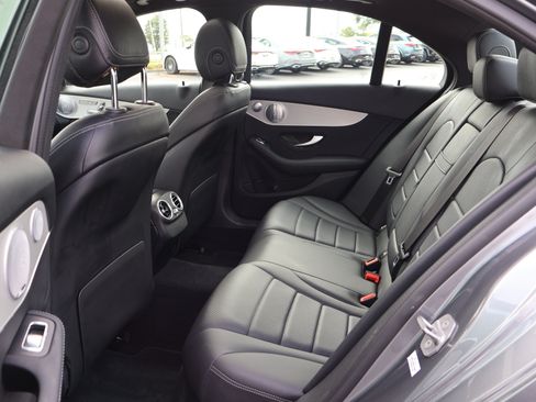 Used 2021 Mercedes-Benz C 300 Sedan image 17