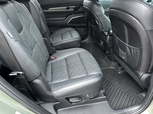 Used 2025 Kia Telluride SX Prestige X-Line image 16
