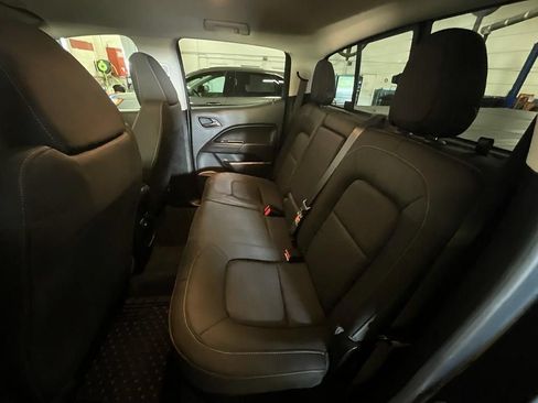 Used 2019 Chevrolet Colorado LT w/ LT Convenience Package AWD/4WD image 27