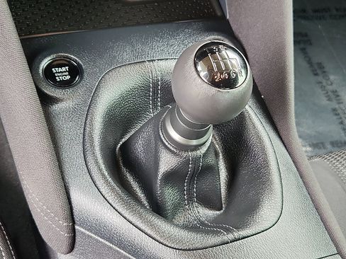 Used 2025 Nissan Z Sport w/ Floor Mat Package RWD image 12