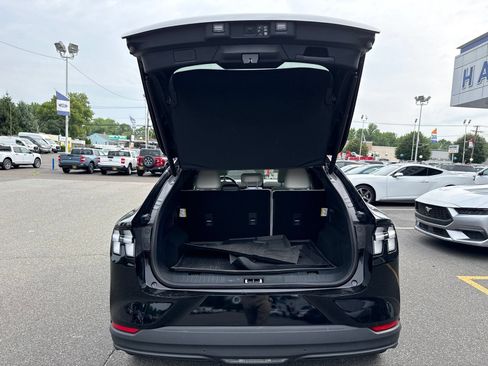 Used 2025 Ford Mustang Mach-E Premium RWD image 9
