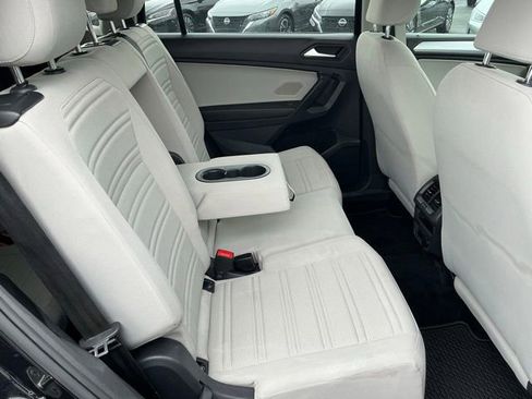 Used 2022 Volkswagen Tiguan S FWD image 19