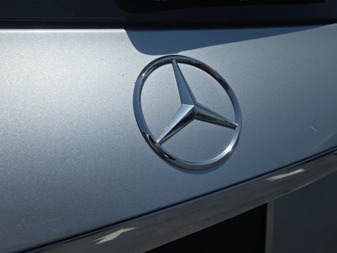 Used 2023 Mercedes-Benz GLE 450 4MATIC image 37