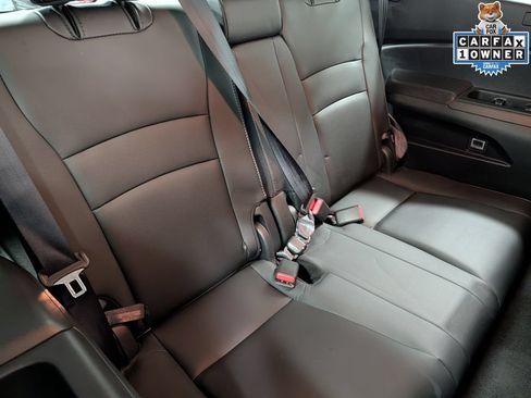 Used 2021 Honda Pilot Touring image 30