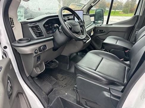 New 2025 Ford Transit 250 RWD image 12