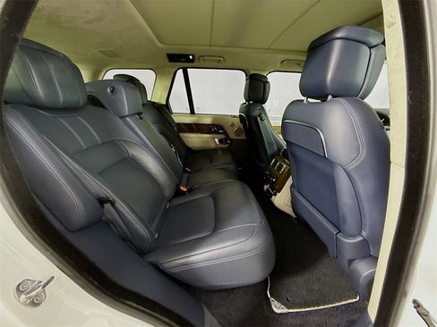 Used 2018 Land Rover Range Rover Autobiography image 21