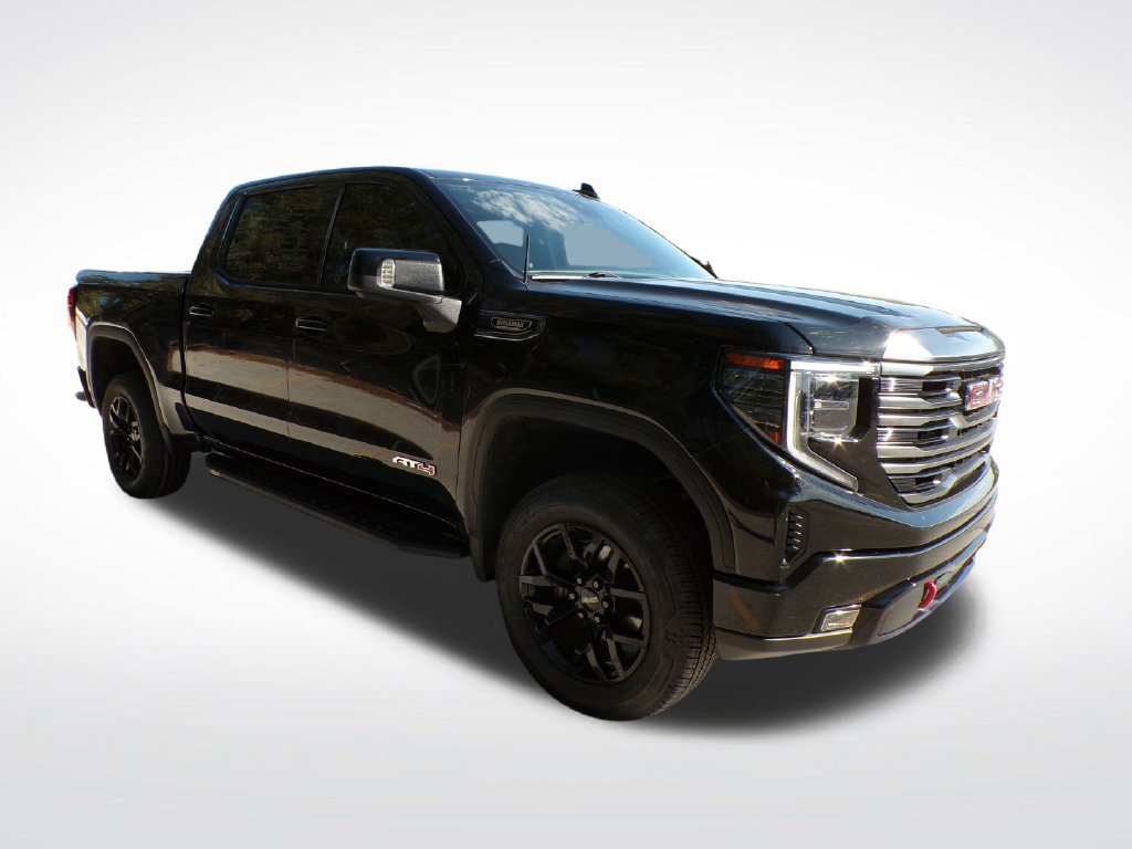 Used 2022 GMC Sierra 1500 AT4 w/ AT4 Preferred Package AWD/4WD image 9