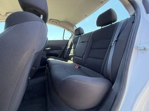 Used 2016 Chevrolet Cruze LT image 26