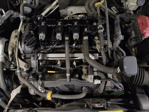 Used 2019 Nissan Kicks S w/ Exterior Electronics Package image 30