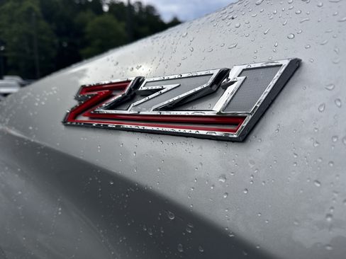 Certified 2020 Chevrolet Silverado 1500 LT w/ All-Star Edition AWD/4WD image 12